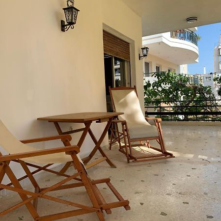 Vintage 70S Flat Apartment Athena Bagian luar foto
